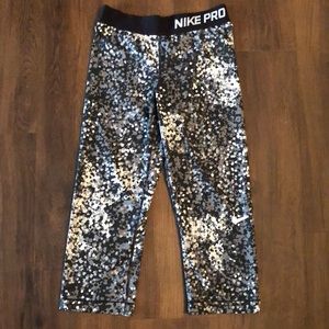 Nike Pro XS Running Capris